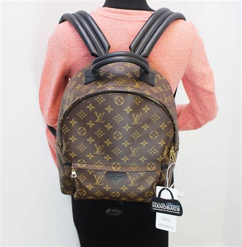 louis vuitton palm springs backpack mm dimensions